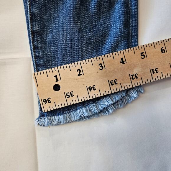 Madewell High Rise Skinny Distressed Raw Curved Hem Blue Size 26T - Picture 16 of 16